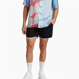 Blue Sky Inn NWT Waiter Elastic Waistband Shorts